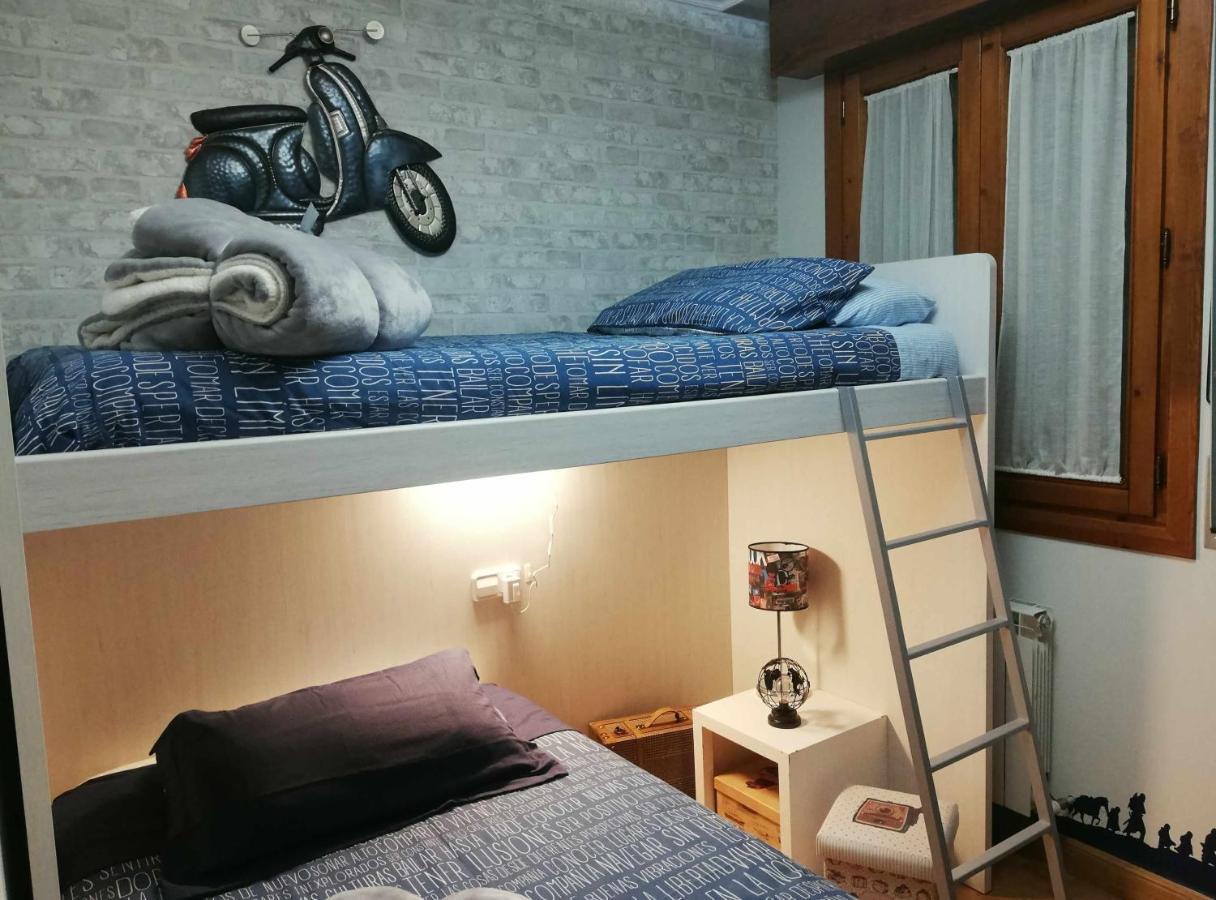 La Casa Del Gatico Lejlighed Lumbier Eksteriør billede